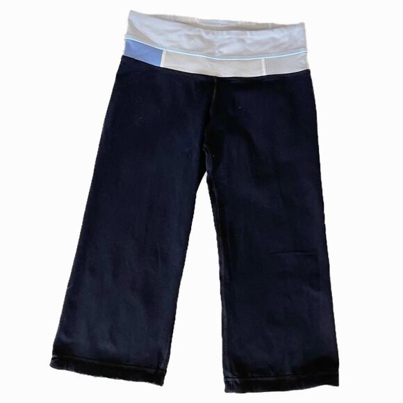 Lululemon Groove Crop Black Blue Color Block Waistband Size 4 - Picture 1 of 8